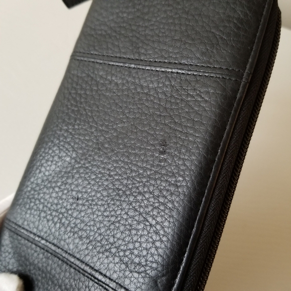 Duluth Leather Wallet Wristlet - Picture 4 of 10
